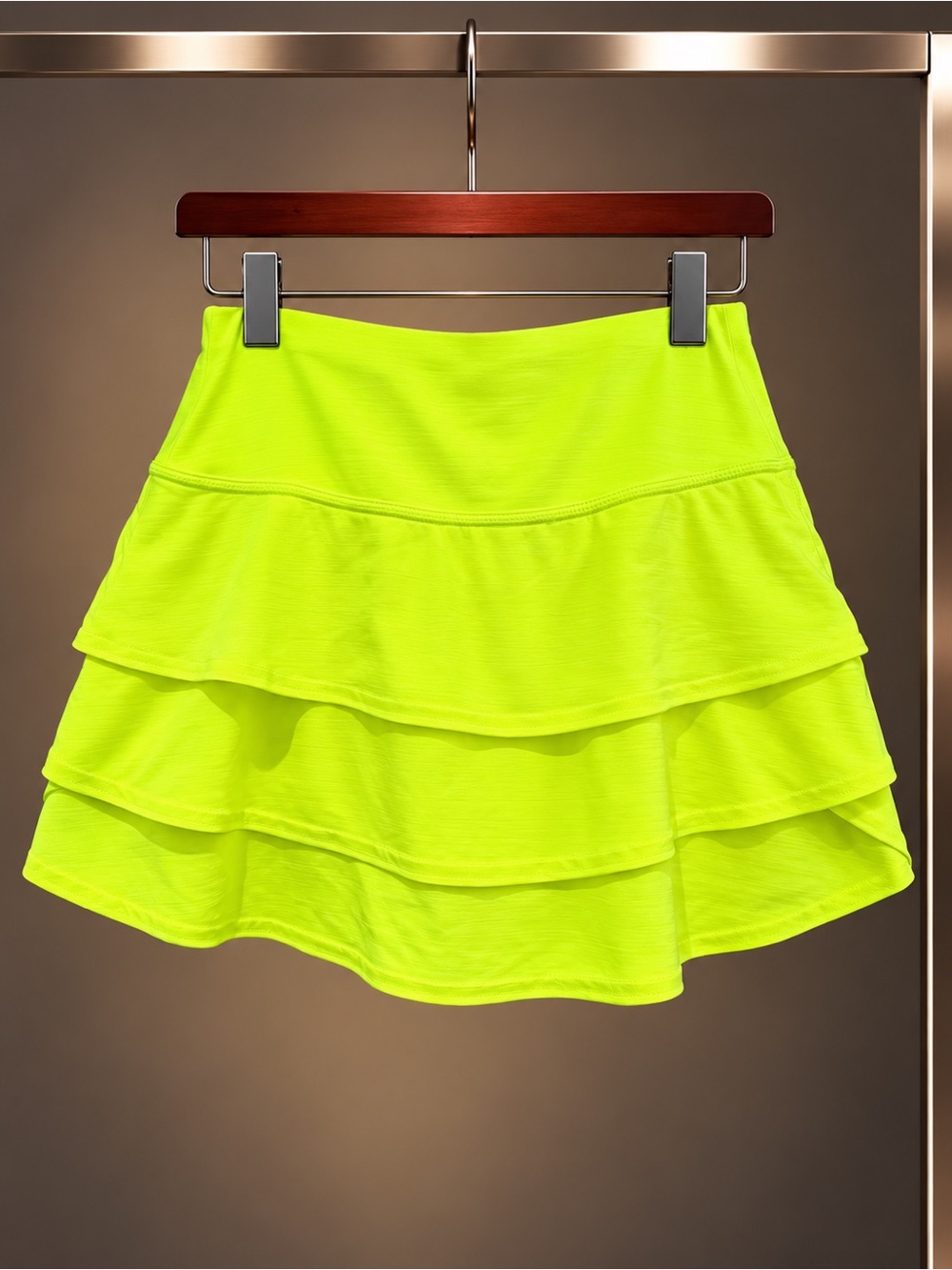 ATHLETA Stripe Swagger Skort Neon Yellow Tiered Tennis Running Skirt XXS